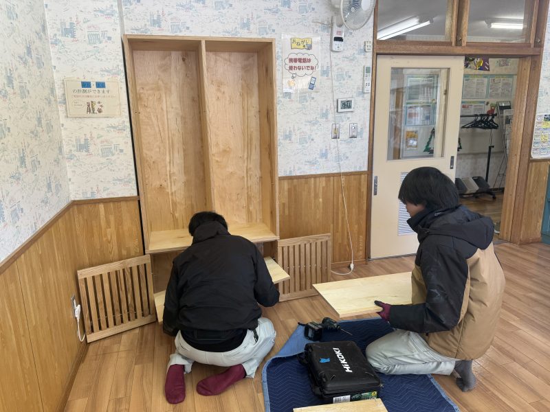 児童館へ製品を取り付けに行きました！✨